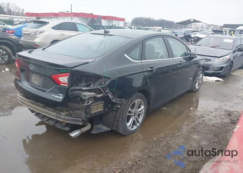 2016 Ford Fusion Hybrid Se z USA, uszkodzony, nr VIN 3FA6P0LU2GR154567
